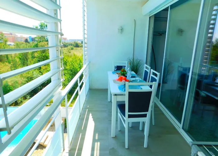 Apartment Gmid Immo Apartsol Roses